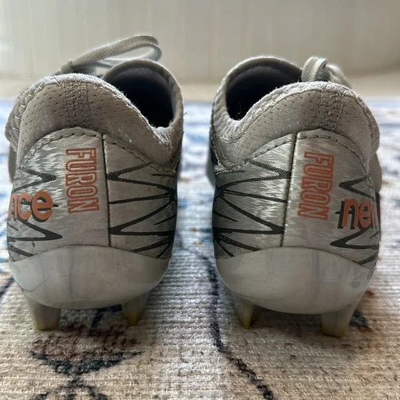 New Balance Kids' Soccer Cleats (W) - Picture 4 of 8